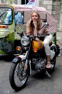 Jodie Kidd feet photo thumbnail