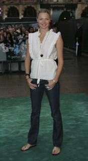 Jodie Kidd feet photo thumbnail
