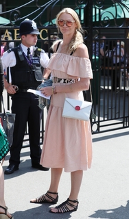 Jodie Kidd feet photo thumbnail
