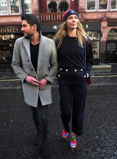 Jodie Kidd feet photo thumbnail