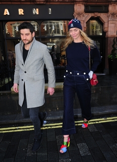 Jodie Kidd feet photo thumbnail