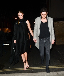 Jodie Kidd feet photo thumbnail