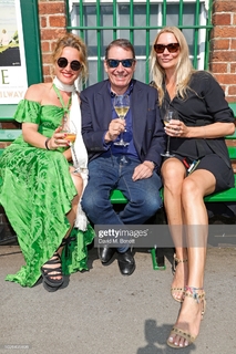 Jodie Kidd feet photo thumbnail