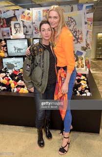 Jodie Kidd feet photo thumbnail