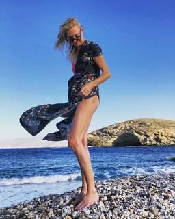 Jodie Kidd feet photo thumbnail