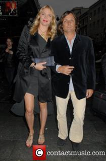 Jodie Kidd feet photo thumbnail
