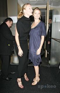 Jodie Kidd feet photo thumbnail