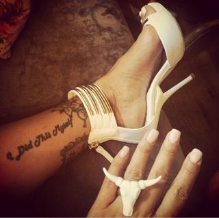 Jodie Marsh feet photo thumbnail