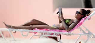 Jodie Marsh feet photo thumbnail