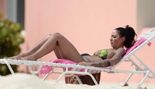 Jodie Marsh feet photo thumbnail