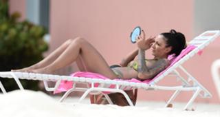 Jodie Marsh feet photo thumbnail