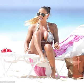 Jodie Marsh feet photo thumbnail