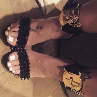 Jodie Marsh feet photo thumbnail