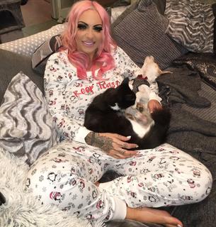 Jodie Marsh feet photo thumbnail