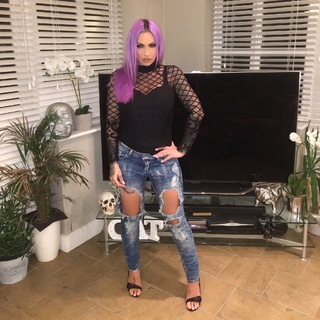 Jodie Marsh feet photo thumbnail