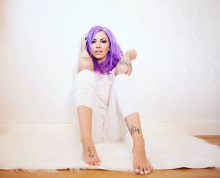 Jodie Marsh feet photo thumbnail