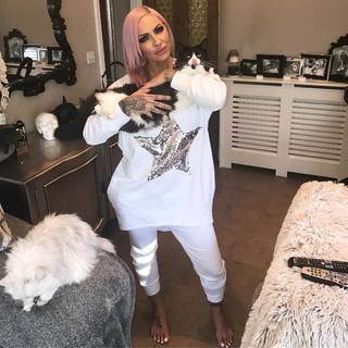 Jodie Marsh feet photo thumbnail