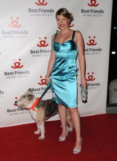Jodie Sweetin feet photo thumbnail