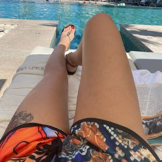Jodie Sweetin feet photo thumbnail