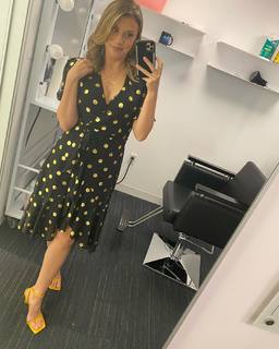 Jodie Sweetin feet photo thumbnail