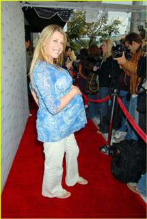 Jodie Sweetin feet photo thumbnail