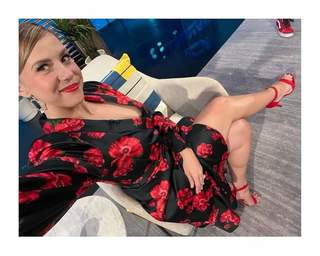 Jodie Sweetin feet photo thumbnail