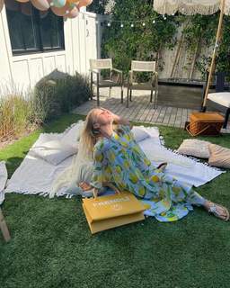 Jodie Sweetin feet photo thumbnail