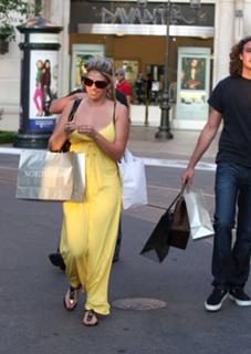 Jodie Sweetin feet photo thumbnail