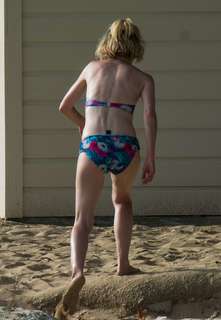 Jodie Whittaker feet photo thumbnail
