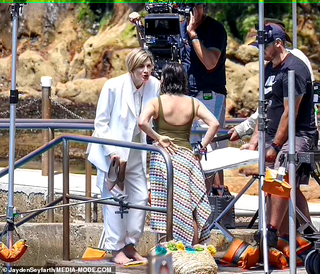 Jodie Whittaker feet photo thumbnail
