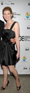 Jodie Whittaker feet photo thumbnail