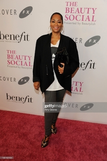 Jody Watley feet photo 7