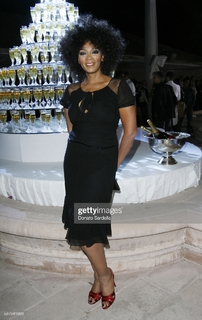 Jody Watley feet photo 15