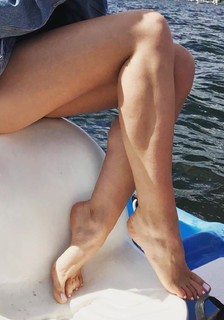 Joelina Drews feet photo 3