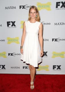 Joelle Carter feet photo thumbnail