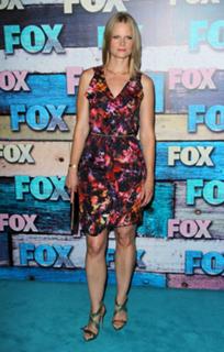Joelle Carter feet photo thumbnail