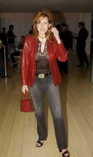Joely Fisher feet photo 15