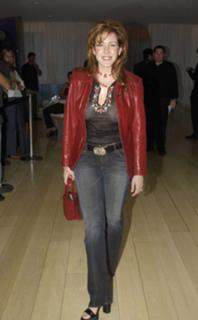 Joely Fisher feet photo 14