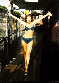 Joely Fisher feet photo 1
