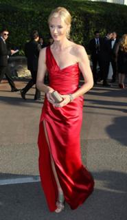 Joely Richardson feet photo thumbnail