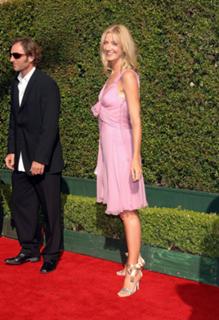 Joely Richardson feet photo thumbnail