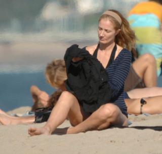 Joely Richardson feet photo thumbnail