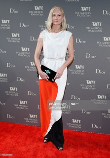 Joely Richardson feet photo thumbnail