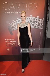 Joely Richardson feet photo thumbnail