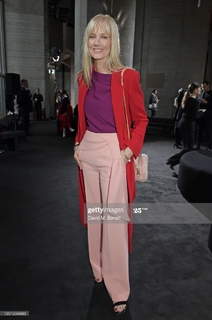 Joely Richardson feet photo thumbnail