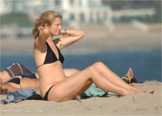 Joely Richardson feet photo thumbnail