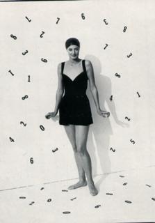 Joely Richardson feet photo thumbnail