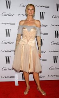 Joely Richardson feet photo thumbnail