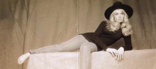 Joey Heatherton feet photo 10