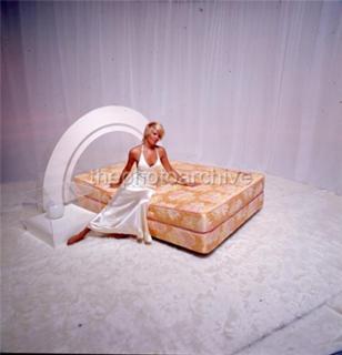 Joey Heatherton feet photo 6